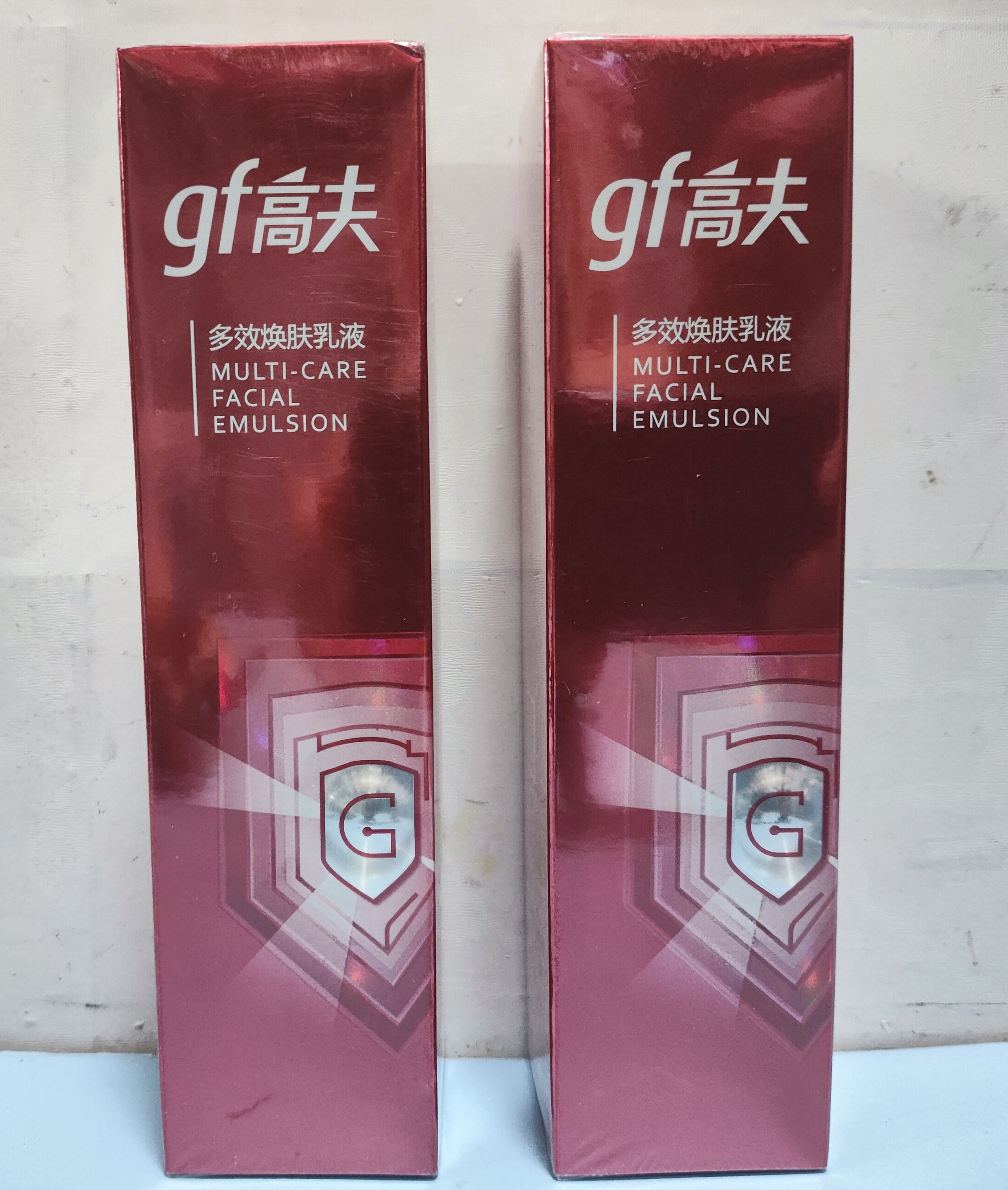 高夫男士护肤多效焕肤水多效焕肤乳液正品防伪码保质期2801