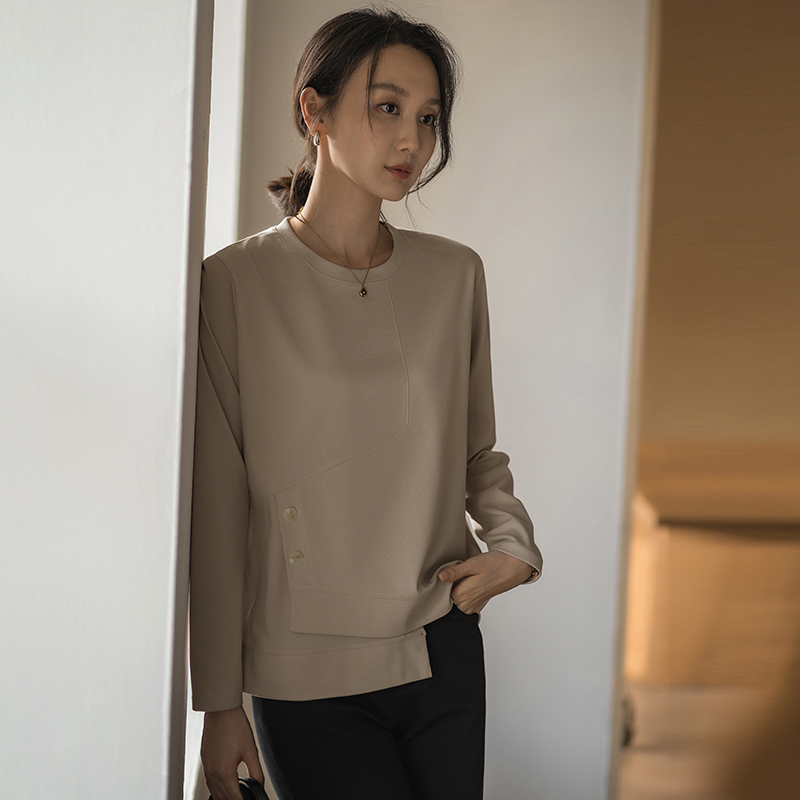 无谓韩式文艺2025秋季新款女装宽松圆领不规则长袖套头卫衣女上衣