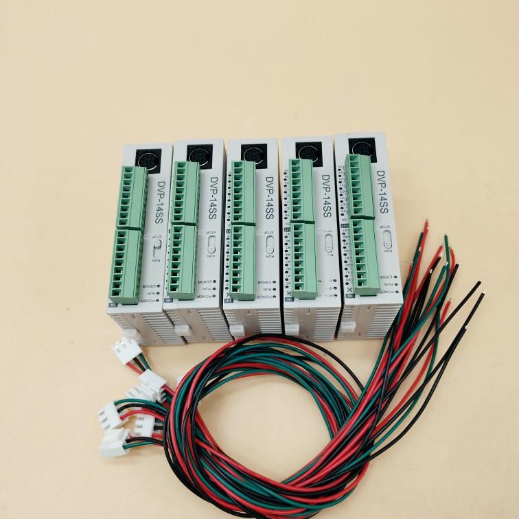 DVP14SS11R2台达PLC继电器输出9成新包邮顺丰台达dvp14ss11r2原装