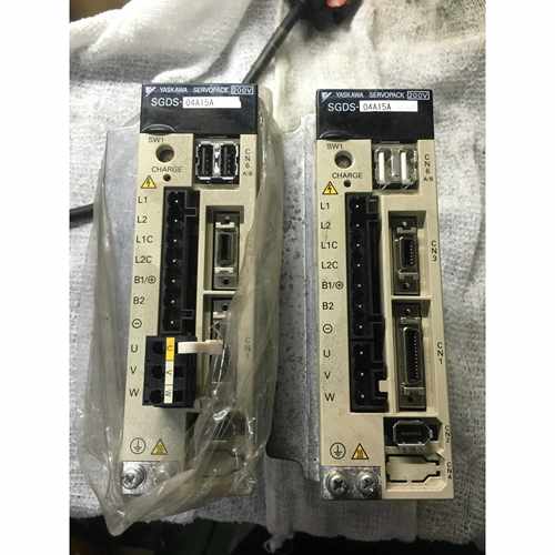 安川伺服驱动器SGDS-04A15A拆机件，功能正常