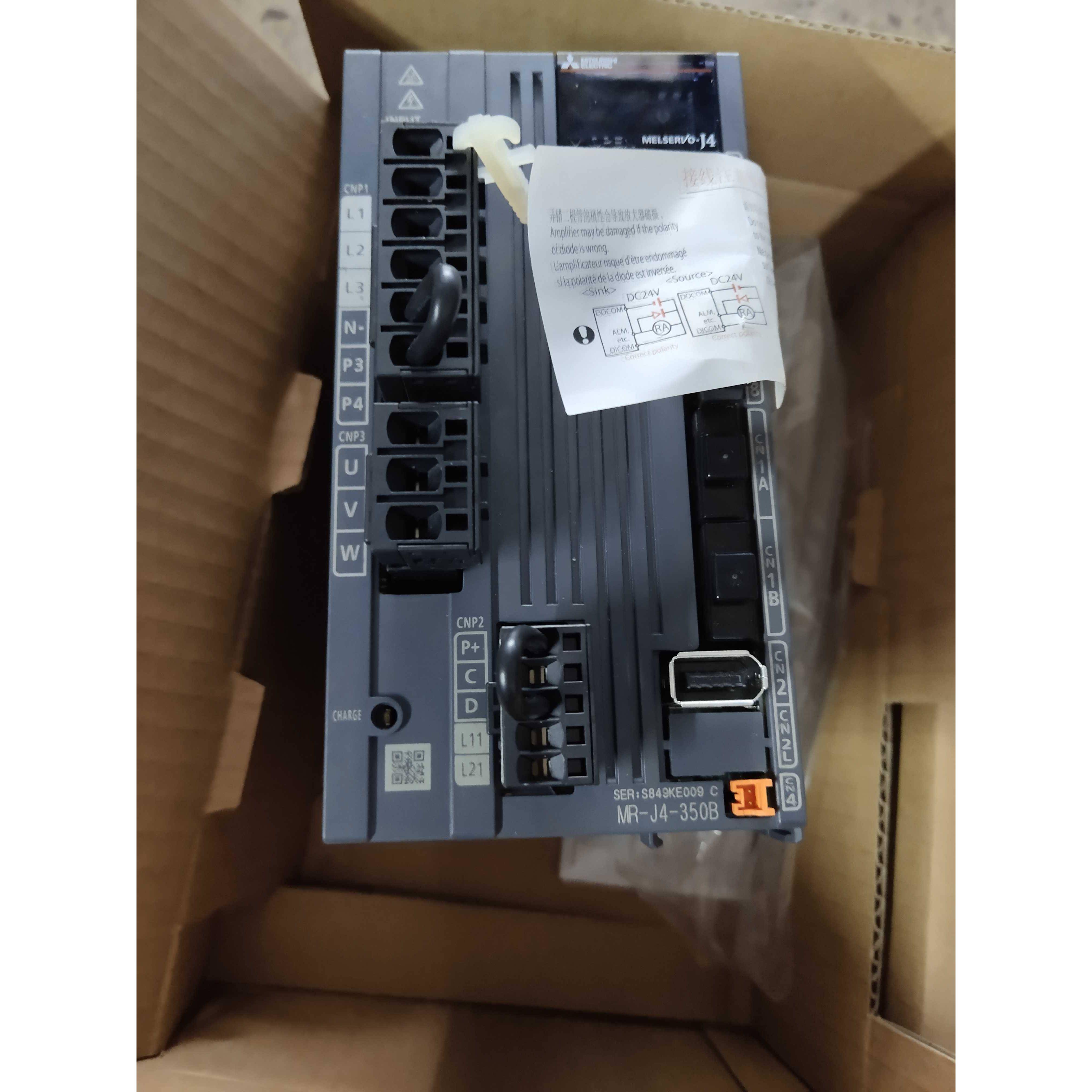 三菱伺服驱动MR-J4-20A+HG-KR23B 20B现货供应欢迎询价包邮顺丰