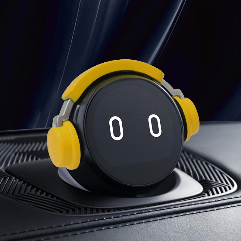 幼稚力适用蔚来ES6EC6ES8ET5ET7EC7nomi帽子机器人音乐家摆件装饰