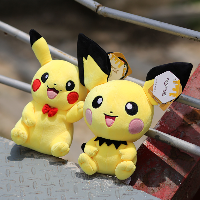 正版精灵宝可梦皮卡丘公仔毛绒玩具神奇宝贝玩偶儿童抱枕生日礼物