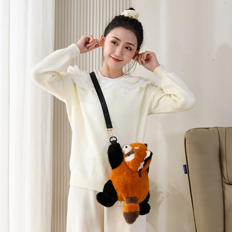 可爱卡通毛绒大熊猫斜挎包儿童背包女宝宝包包成都基地纪念品礼物