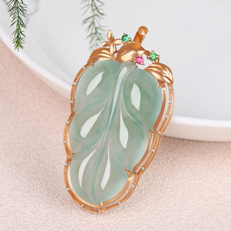 涵韵珠宝18K金镶钻翡翠镶嵌树叶玉坠翡翠树叶吊坠浅绿色金枝玉叶