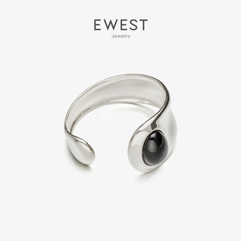ewest新款黑曜石镶嵌宽面银手镯女首饰高级银饰配饰轻奢开口腕饰