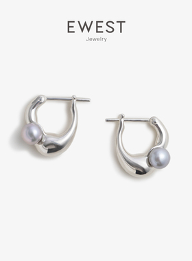 EWEST 2026新款灰色珍珠耳环女纯银耳钉设计感耳扣耳饰高级小耳圈