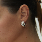 EWEST 2026新款 小众设计素面银耳钉女耳环简约耳饰高级感配饰