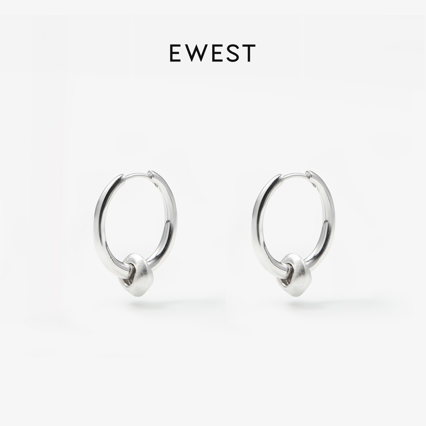 EWEST 新款器物陶罐银耳环女拉丝耳钉高级感百搭小巧轻奢饰品耳坠