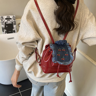 新款儿童韩系甜美蕾丝花边双肩包时尚潮儿童时尚皮质防水收纳书包