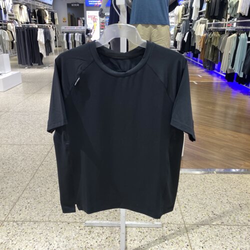 UA安德玛男子HeatGear短袖训练紧身运动T恤1387560-001