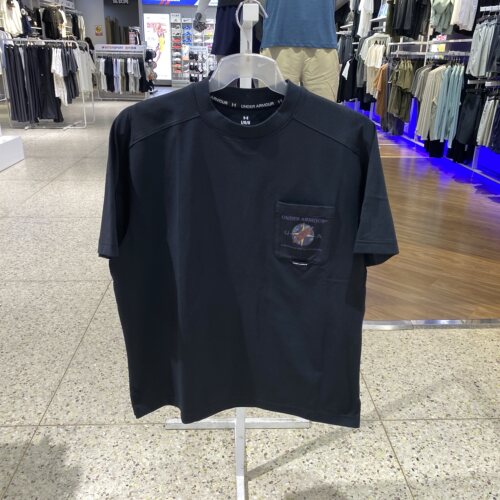 UA安德玛夏季新款城市野趣系列男子黑运动休闲短袖T恤6014245-001
