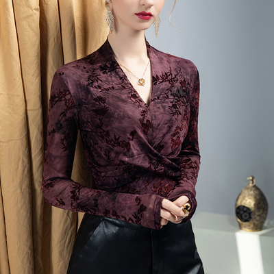 V领蕾丝打底衫女上衣植绒