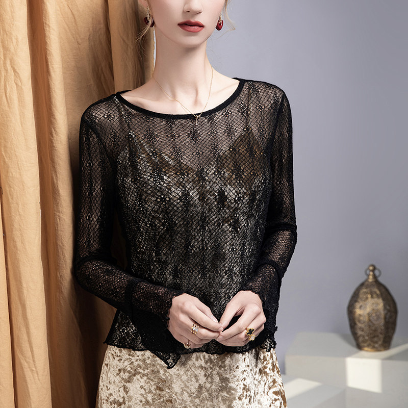 性感镂空蕾丝长袖T恤女2026春季黑色透视打底衫显瘦上衣女装罩衫