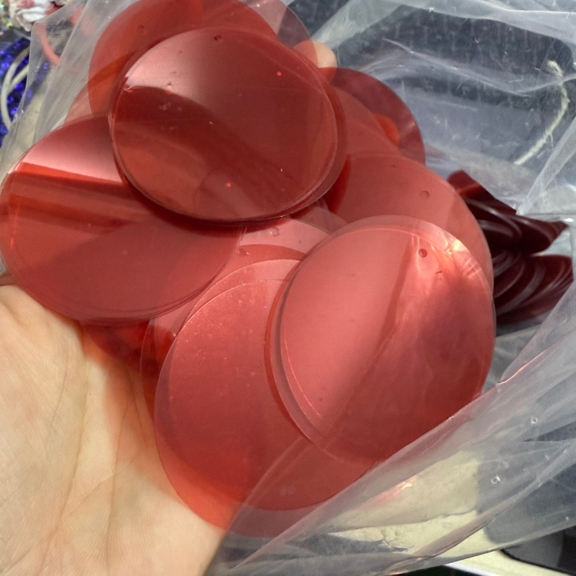 耳环亮片5mm-77mm边孔透明浅红色亮片圆形吊片DIY材料 服装辅料,饰品/流行首饰/时尚饰品新,其他DIY饰品配件,淘宝优惠券,粉丝福利购,淘宝优惠卷