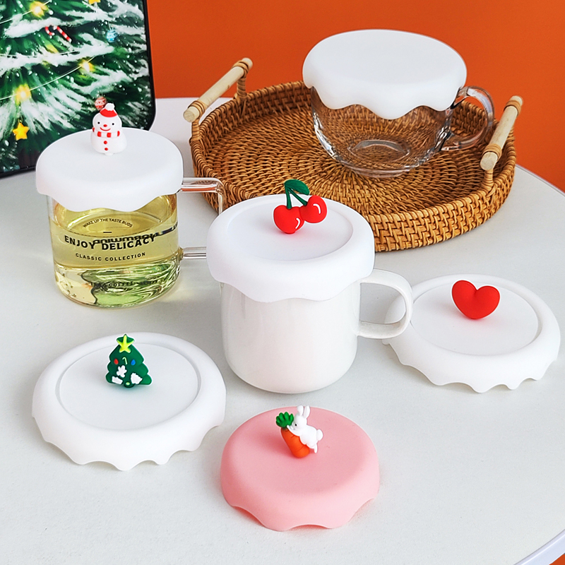 新款杯盖食品级环保硅胶卡通水杯