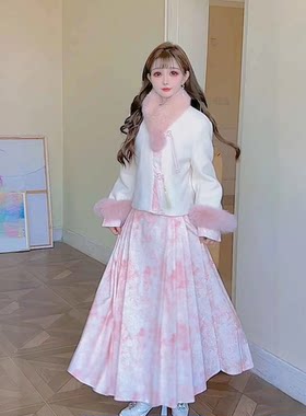 8882彩丝毛呢真袖口狐狸毛羽绒外套印花马面裙套装