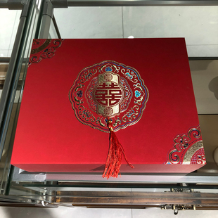 新婚回礼喜糖盒 高级烫金流苏礼品盒 结婚伴手礼盒磁吸翻盖空盒