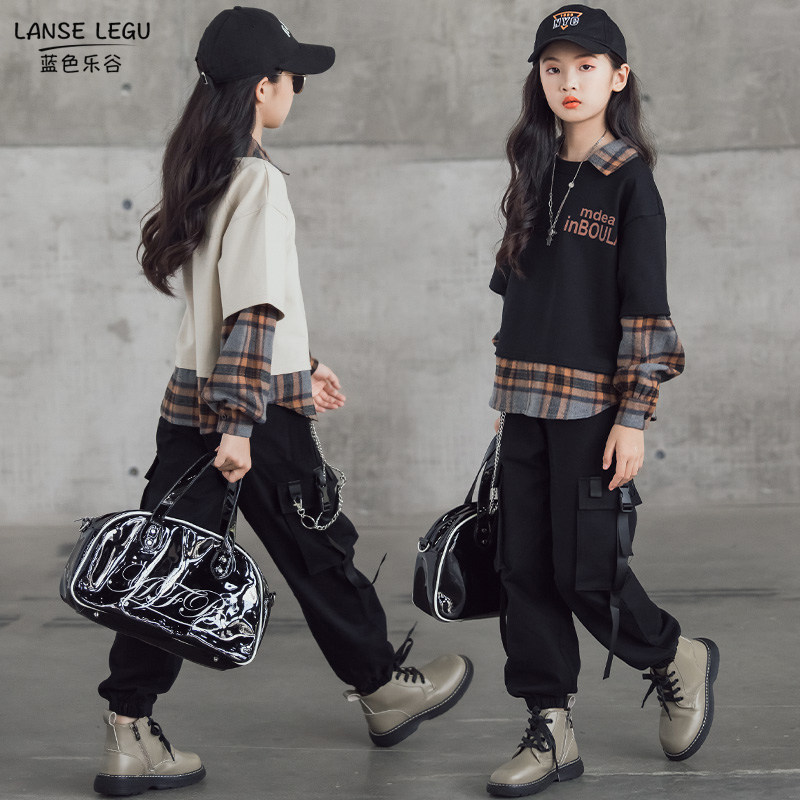 中大女童套装时髦洋气2023秋冬装新款儿童格子卫衣工装裤子两件套