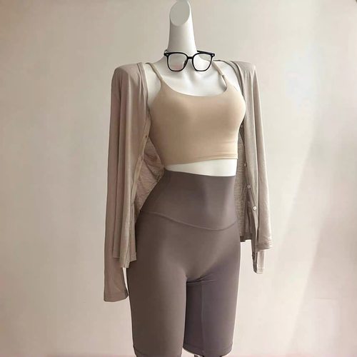 瑜伽服背心女夏季2025新款绝美运动套装带胸垫普拉提衣高级感上衣