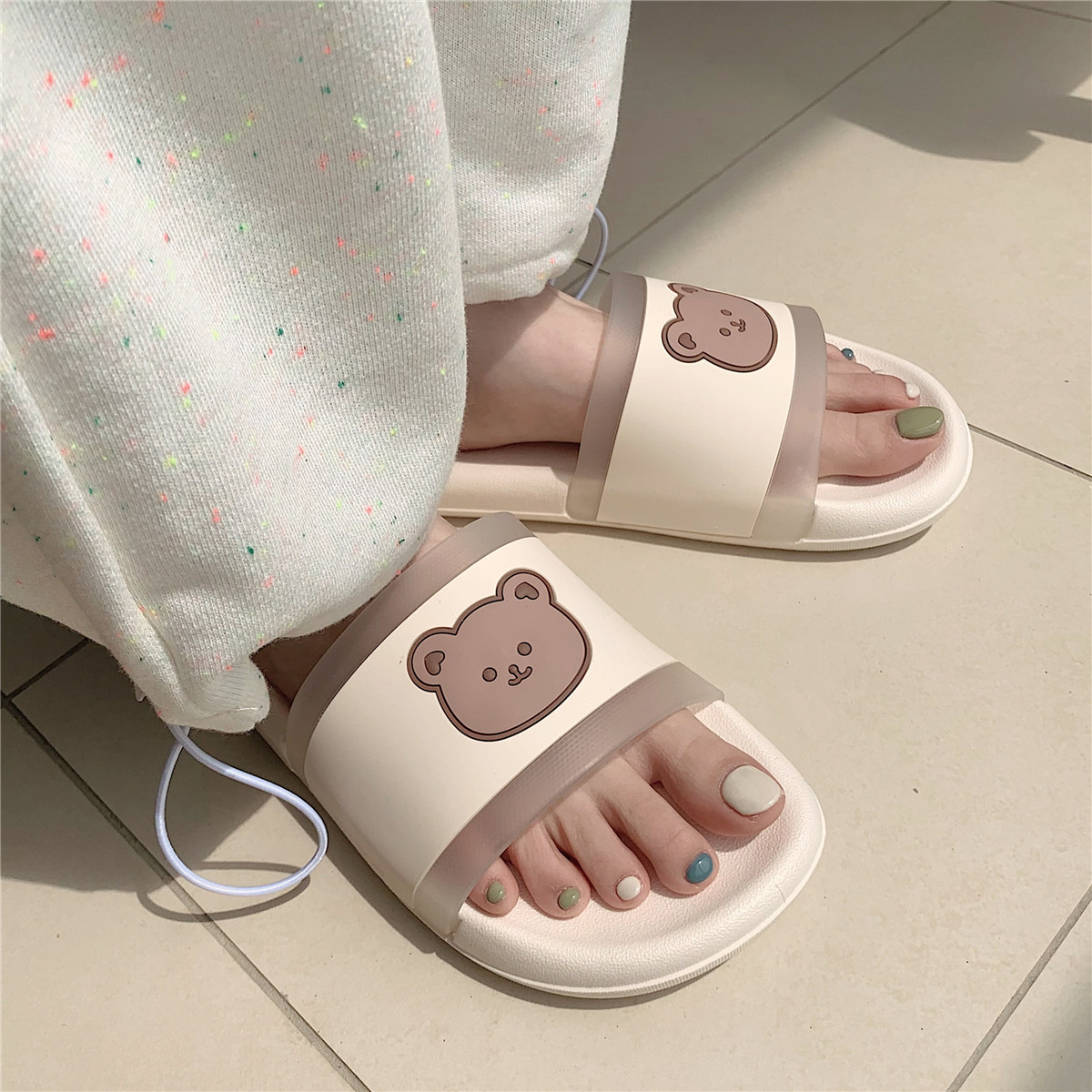 拖鞋女夏少女心卡通可爱学生外穿防滑浴室内洗澡软底踩屎感凉拖鞋
