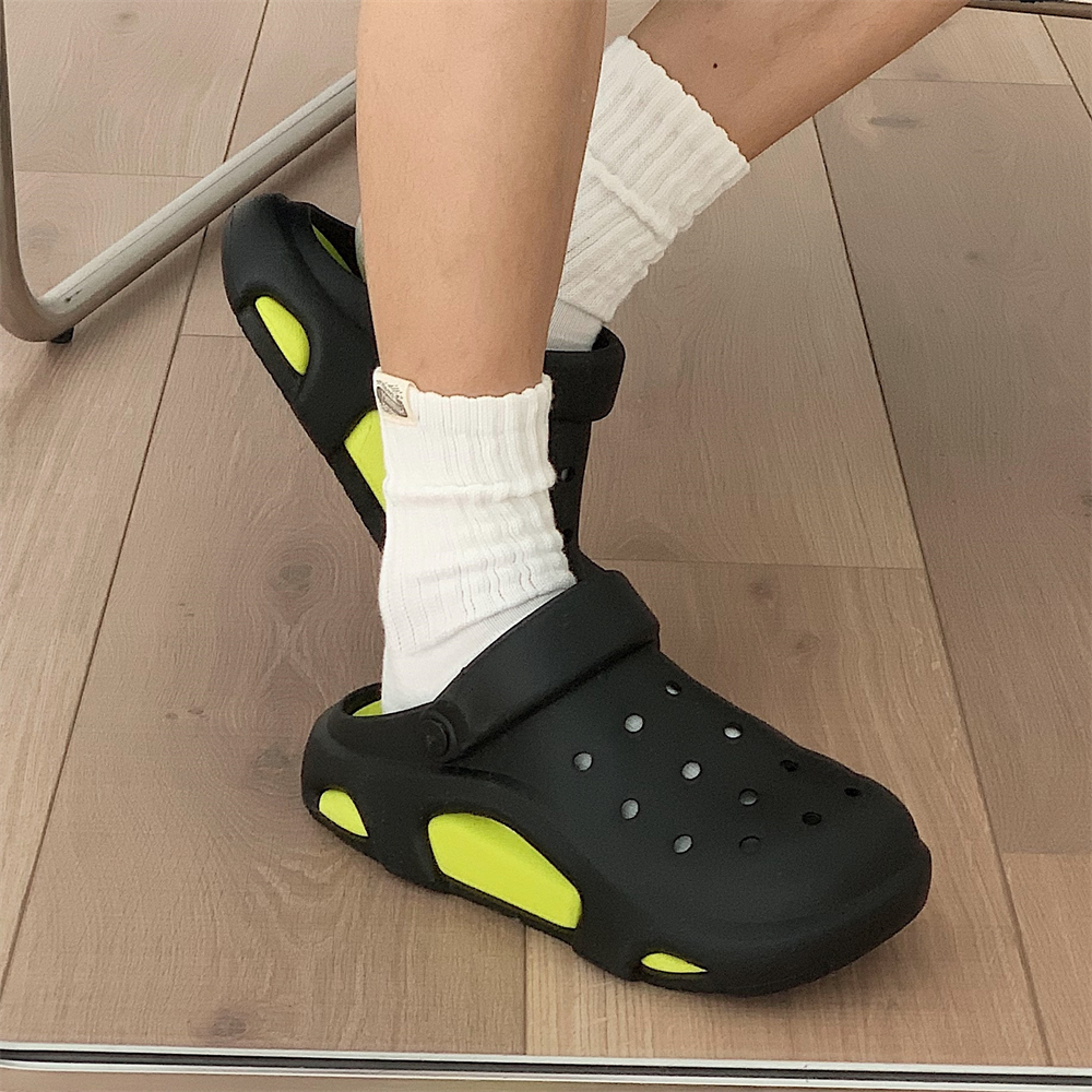 街头风夏季百搭拼色防滑洞洞鞋