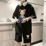 黑色