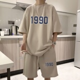 卡其色