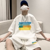 白色