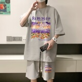浅灰色