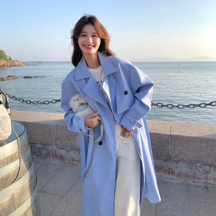 新款时尚蓝色长款风衣女双排扣翻领系带收腰慵懒风高级感气质外套