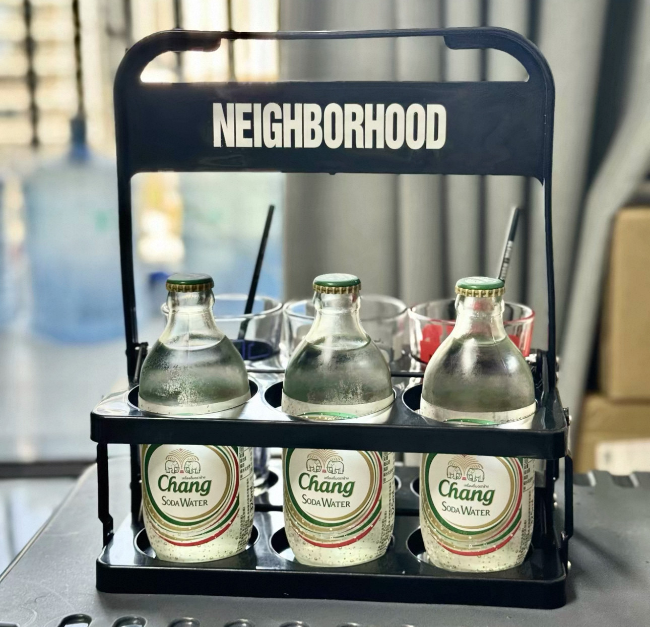 潮牌NBHD啤酒塑料提篮便携式提蓝可折叠酒架KTV6瓶装提手提框红酒