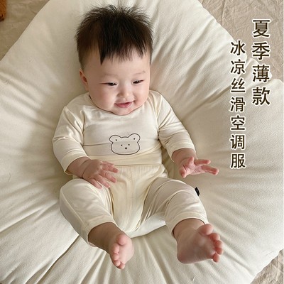 小熊春秋款宝宝莫代尔儿童装