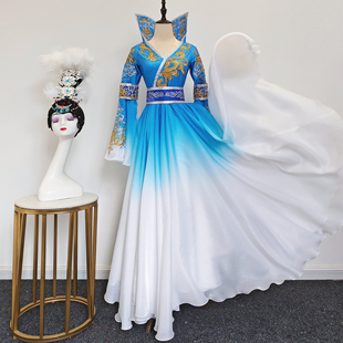 新款贵妃醉酒京剧戏服古装李玉刚演出服定制