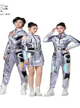 出租我的中国芯未来感AI机器人机甲战士银河先锋机械舞演出服定制