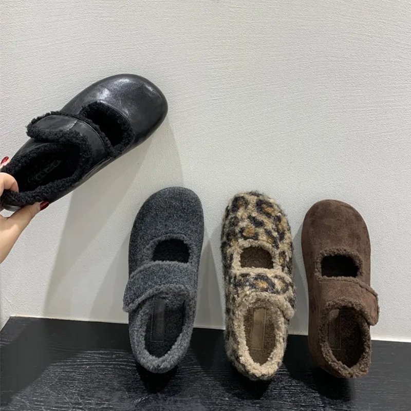 配裙子加绒保暖玛丽珍毛毛鞋外穿