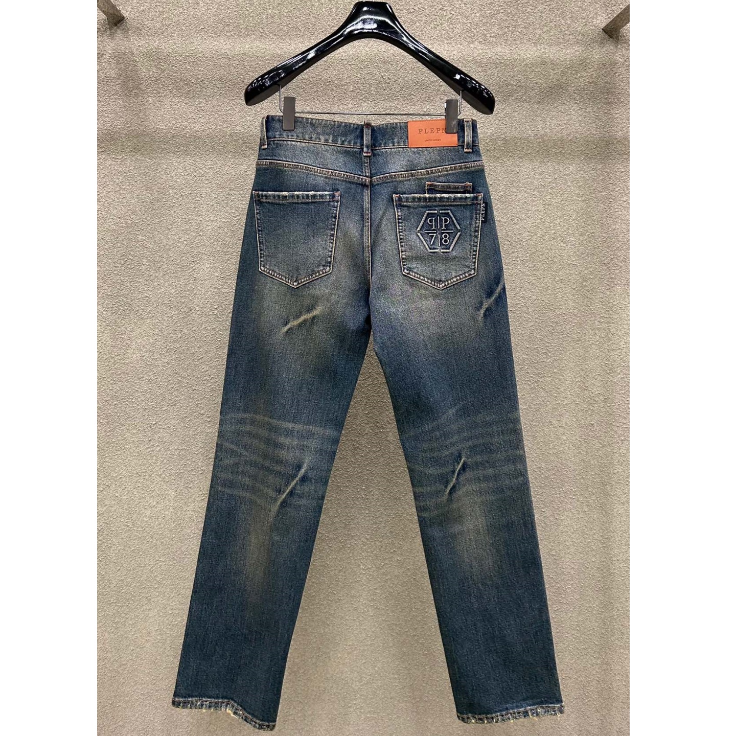 2025秋冬季潮牌男装PP高奢78浮雕高级浅蓝时尚潮流直筒百搭牛仔裤