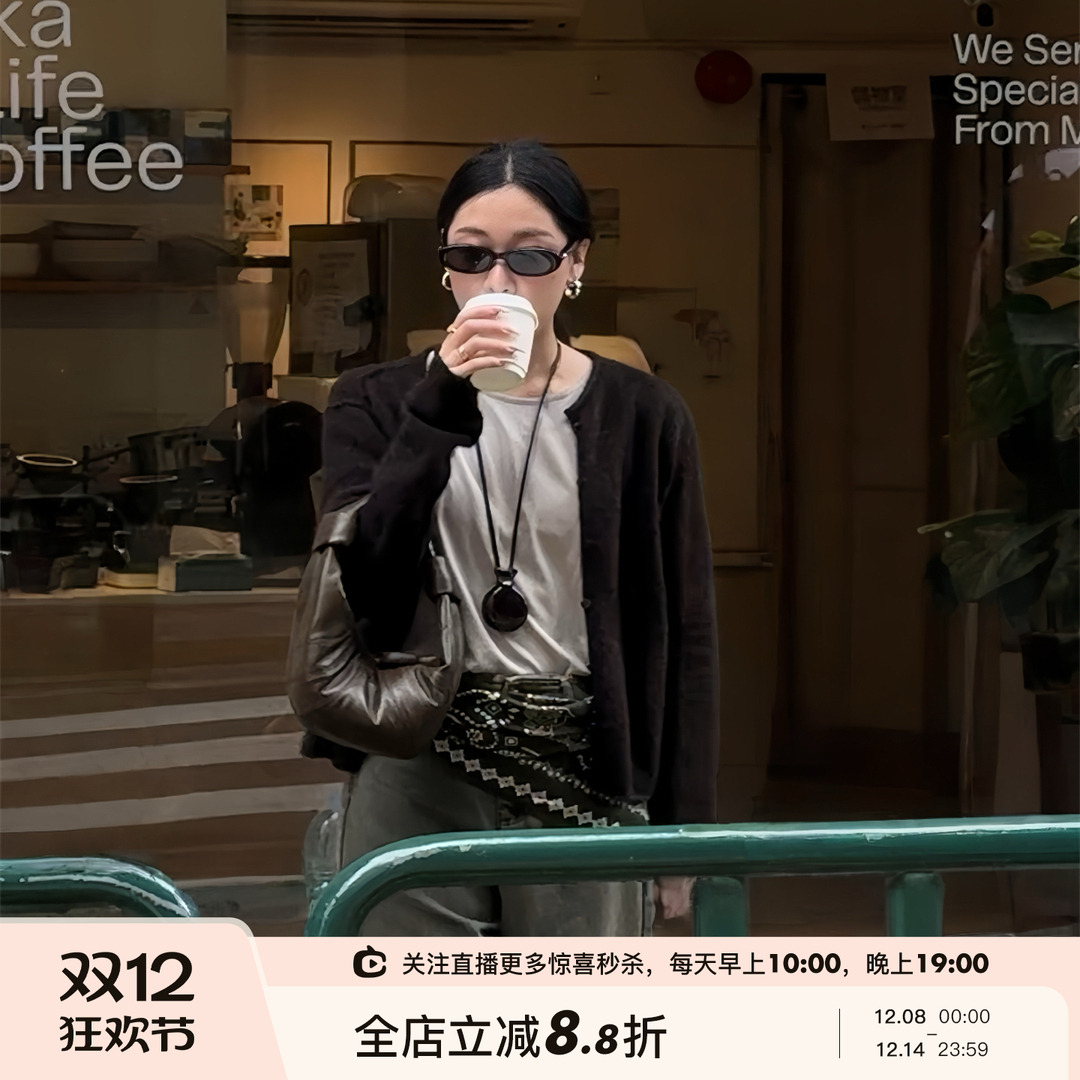 进口超细羊驼毛两色毛衣针织开衫