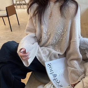 SHINE 冬季新品 复古慵懒风 马海毛立体绣花 两色套头针织毛衣