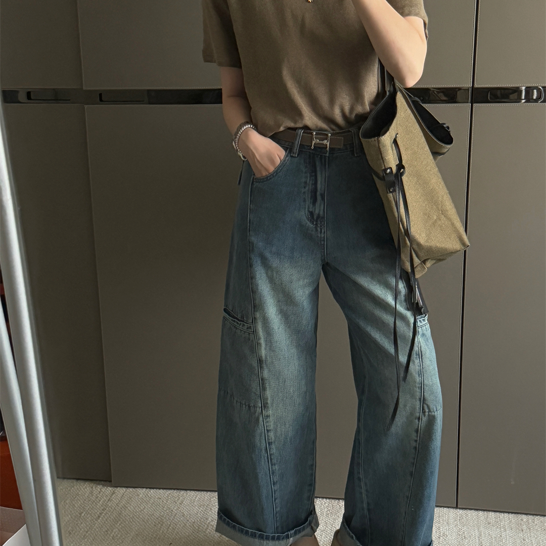 剪裁解构高腰直筒牛仔裤
