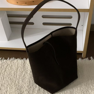 大容量托特包 SHINE 真皮牛皮 Row复古绒面 腋下水桶包 高端The