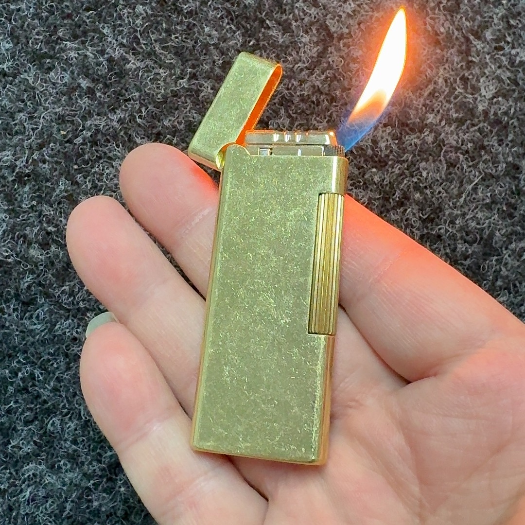 轻薄滑轮侧滑充气打火机复古