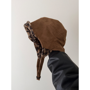 TAAK日系灯心绒豹纹双面雷锋帽子女冬天新疆保暖护耳显脸小飞行帽