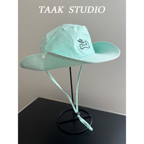 可爱小猫薄荷绿抽绳布标渔夫帽