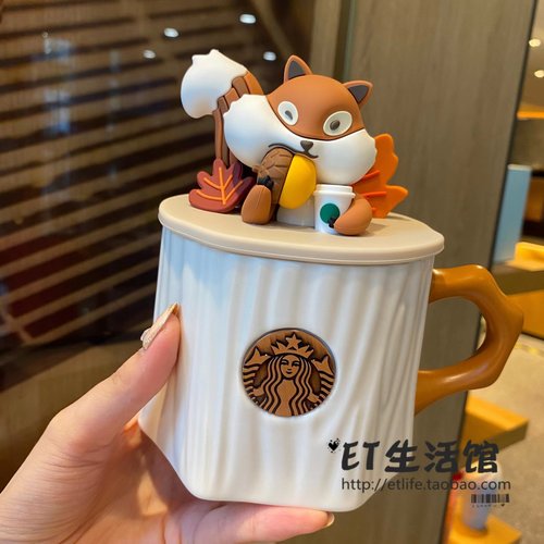 星巴克铭牌造型森林松鼠