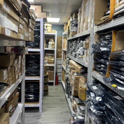 10M02SCU169C8G可编程门阵列芯片