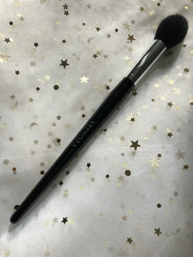 柔软长杆带盖修容刷推荐图片