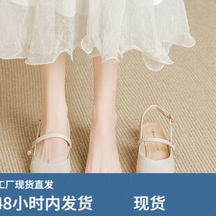 法式包头单鞋女夏季粗跟晚晚仙女风配裙子低跟温柔鞋子女夏款凉鞋