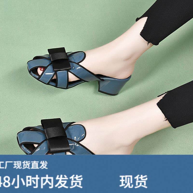 包头半拖鞋女夏时尚外穿百搭2026年新款真陂粗跟中跟网红爆款凉拖