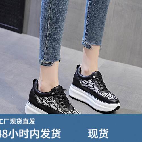 专柜2026春秋季女鞋新款松紧坡跟松糕厚底内增高休闲运动小白鞋女